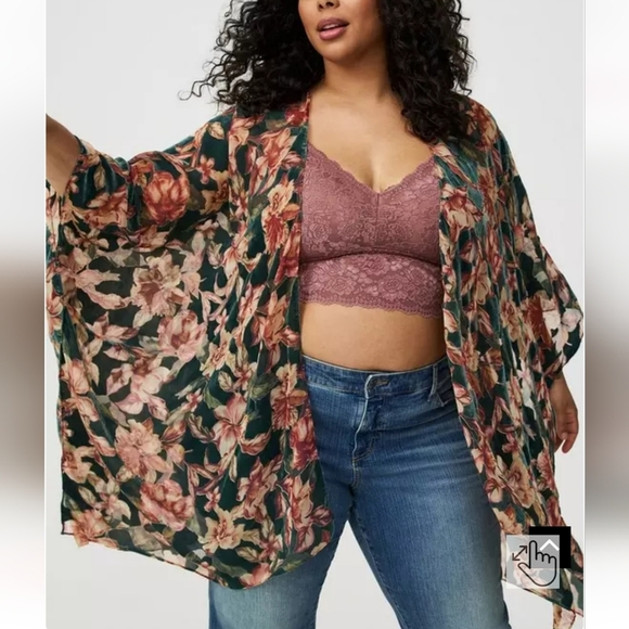 🆕️🌺 TORRID FLORAL BURNOUT RUANA🌺 - Picture 2 of 6